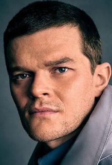 Роберт Арамайо